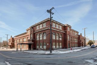 1395 Antietam Avenue 39, Detroit, MI 48207