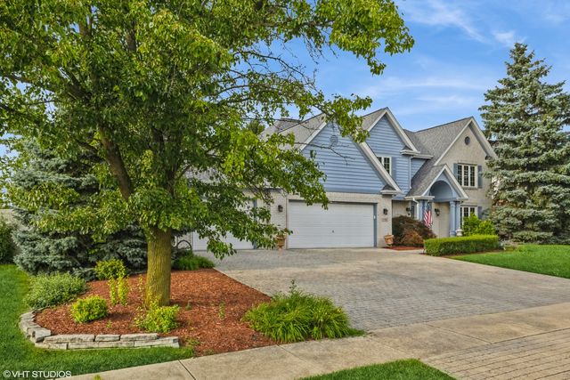 11136 Woodstock Drive, Orland Park, IL 60467
