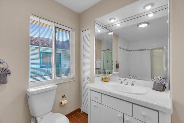 541 8th Street, Key Colony Beach, FL 33051