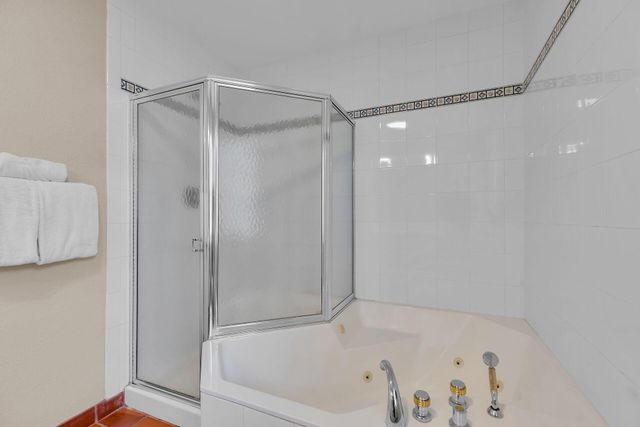 541 8th Street, Key Colony Beach, FL 33051