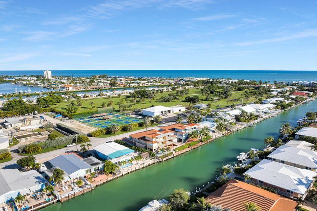 541 8th Street, Key Colony Beach, FL 33051