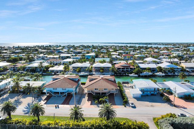 541 8th Street, Key Colony Beach, FL 33051