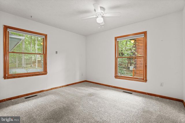 119 LARKSPUR LN, Locust Grove, VA 22508