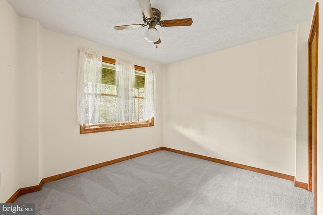 119 LARKSPUR LN, Locust Grove, VA 22508