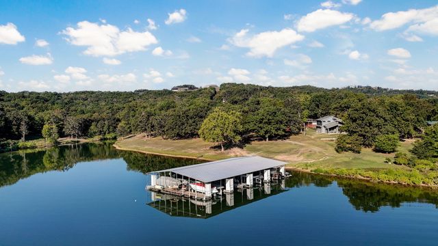 90 Brandon Loop, Kimberling City, MO 65686