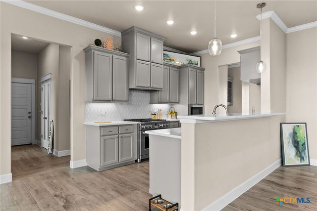 930 Inka Road, Salado, TX 76571