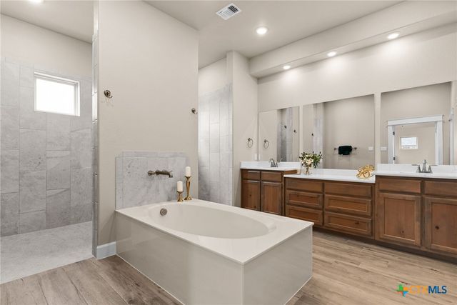 930 Inka Road, Salado, TX 76571