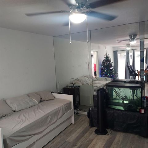 6257 DEWDROP WAY 6257, Temple Terrace, FL 33617