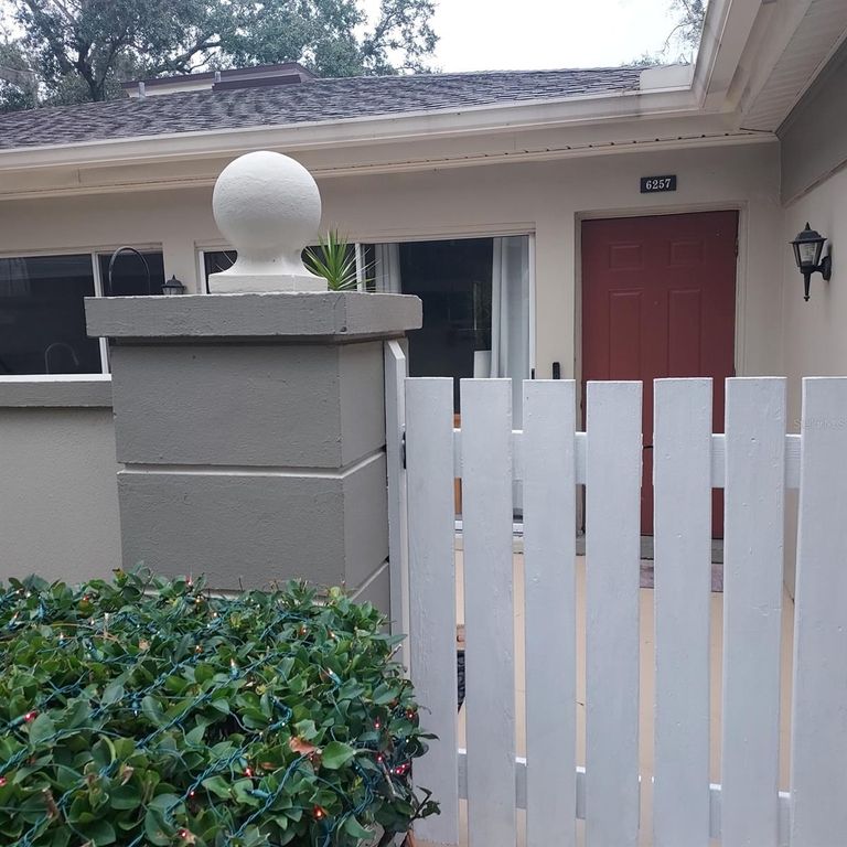 6257 DEWDROP WAY 6257, Temple Terrace, FL 33617