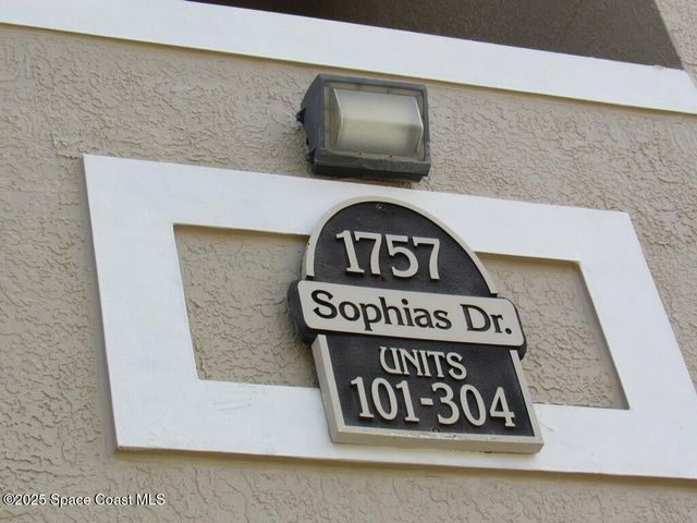 1757 Sophias Drive 205, Melbourne, FL 32940