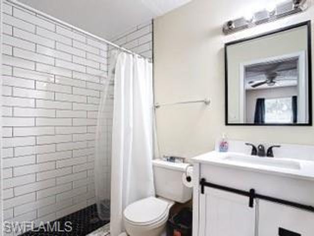 706 Hancock Bridge PKWY, Cape Coral, FL 33990