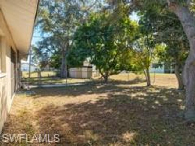 706 Hancock Bridge PKWY, Cape Coral, FL 33990