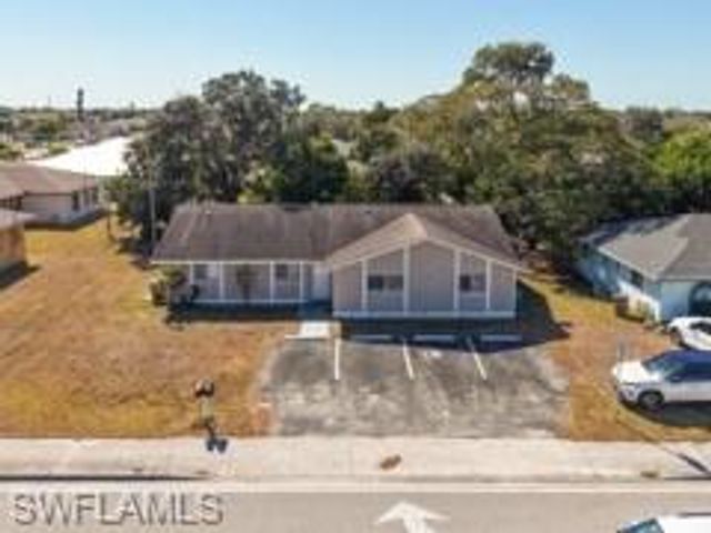 706 Hancock Bridge PKWY, Cape Coral, FL 33990