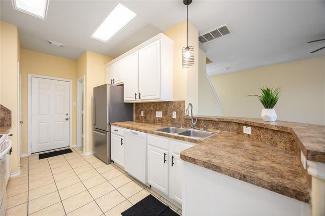 2947 Hackamore Hollow Lane, Houston, TX 77014