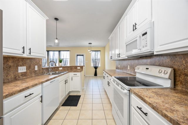 2947 Hackamore Hollow Lane, Houston, TX 77014