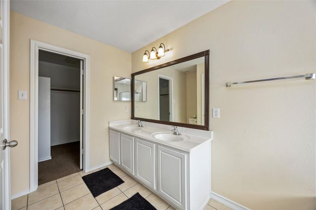 2947 Hackamore Hollow Lane, Houston, TX 77014