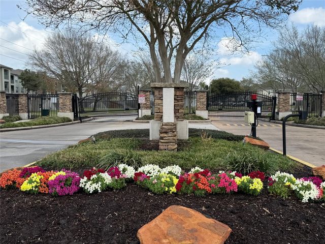 2947 Hackamore Hollow Lane, Houston, TX 77014