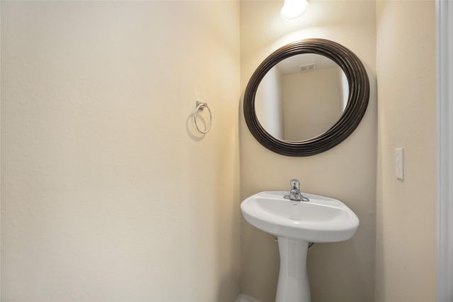 2947 Hackamore Hollow Lane, Houston, TX 77014