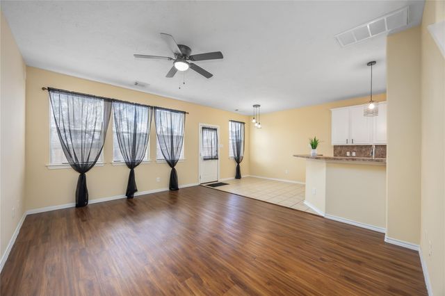 2947 Hackamore Hollow Lane, Houston, TX 77014