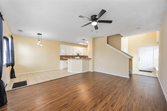 2947 Hackamore Hollow Lane, Houston, TX 77014