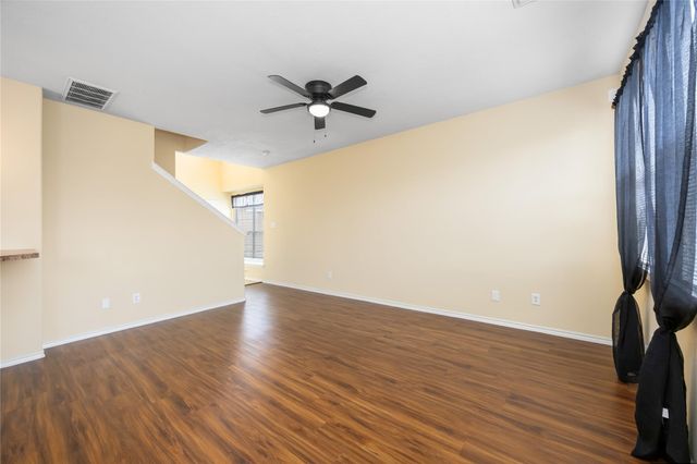 2947 Hackamore Hollow Lane, Houston, TX 77014