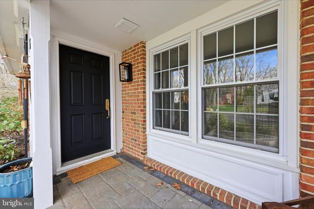 5 WINDGATE RD, Cherry Hill, NJ 08003