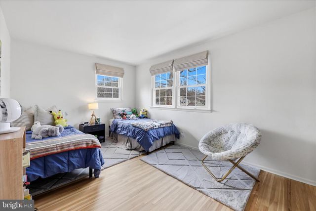 5 WINDGATE RD, Cherry Hill, NJ 08003