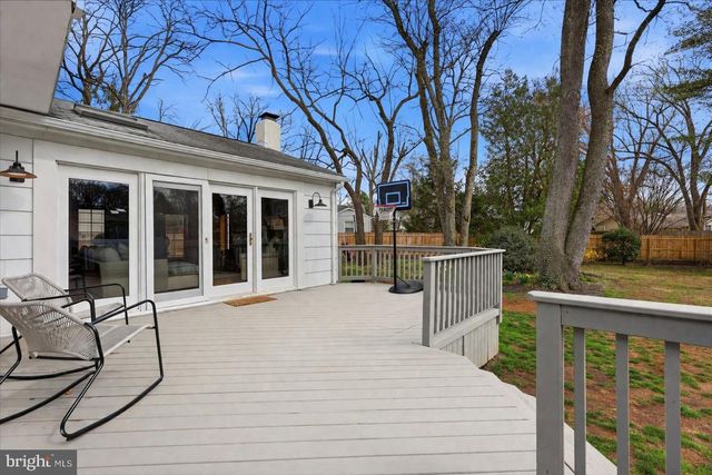 5 WINDGATE RD, Cherry Hill, NJ 08003