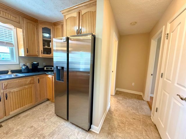 408 Sage Grass Drive, Berea, KY 40403