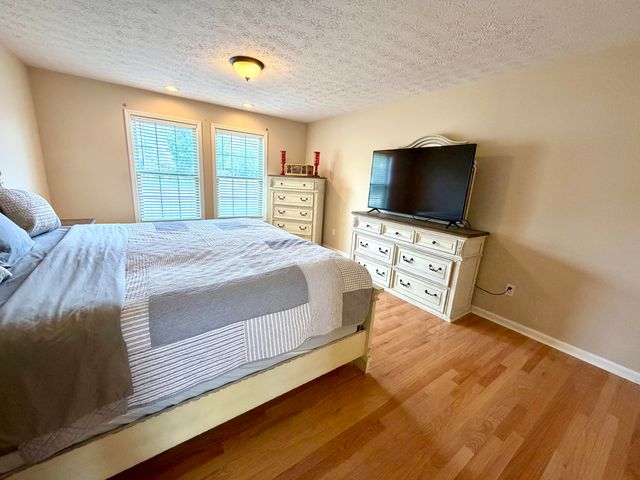 408 Sage Grass Drive, Berea, KY 40403