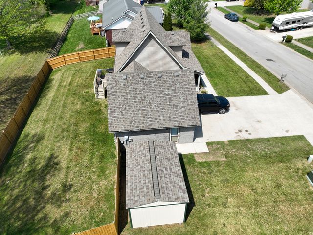 408 Sage Grass Drive, Berea, KY 40403