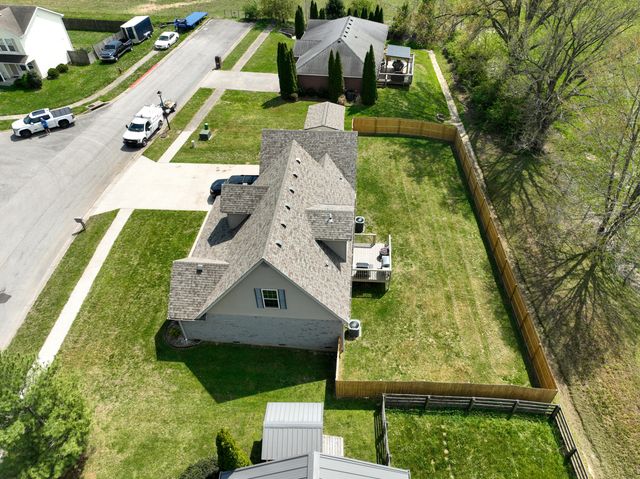 408 Sage Grass Drive, Berea, KY 40403