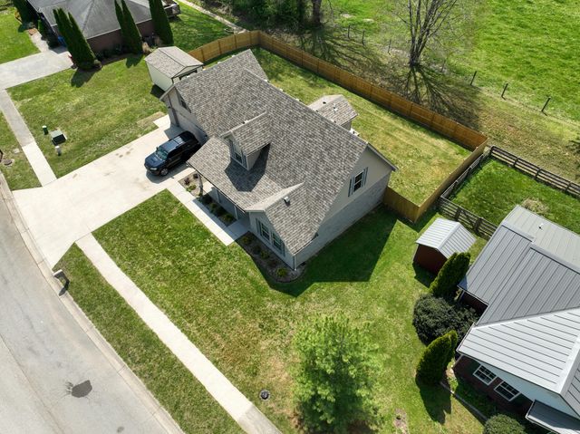 408 Sage Grass Drive, Berea, KY 40403