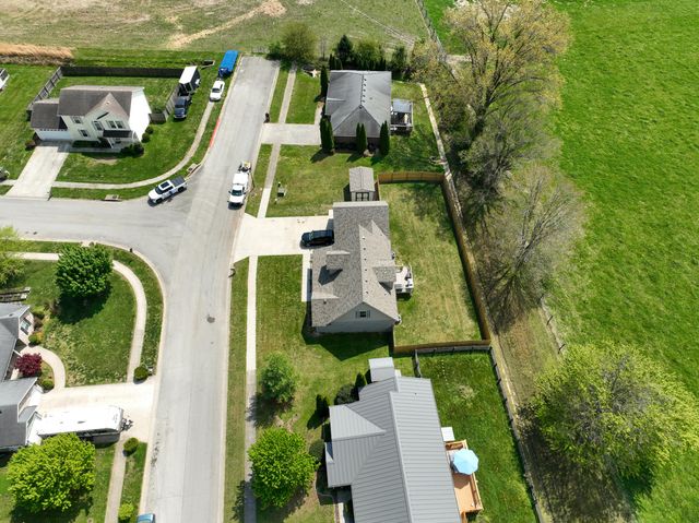 408 Sage Grass Drive, Berea, KY 40403