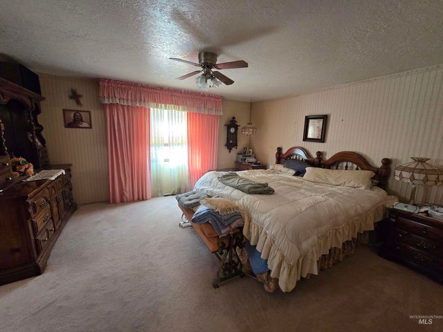 280 Meadows Lane, Twin Falls, ID 83301