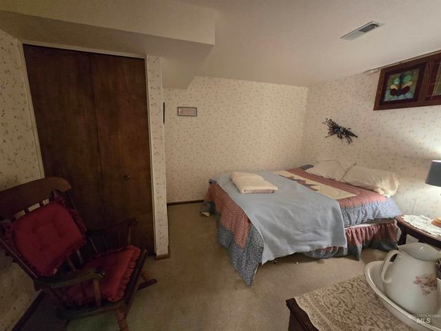 280 Meadows Lane, Twin Falls, ID 83301
