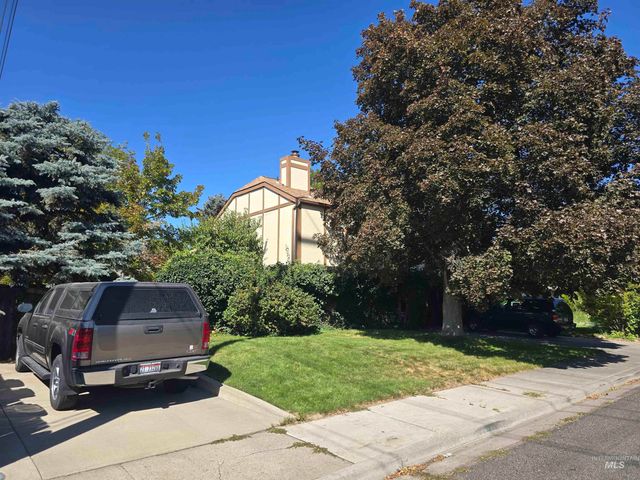 280 Meadows Lane, Twin Falls, ID 83301