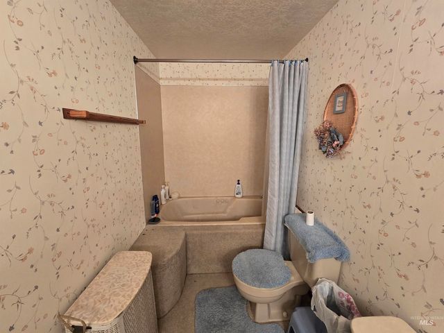 280 Meadows Lane, Twin Falls, ID 83301