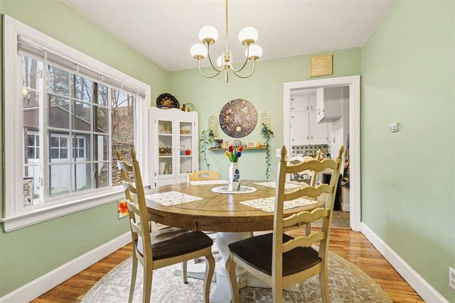 1902 Greenlawn Avenue, Kalamazoo, MI 49006