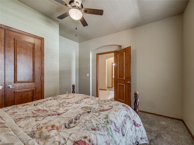 9021 NW 81st Street, Yukon, OK 73099