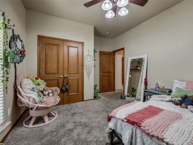 9021 NW 81st Street, Yukon, OK 73099