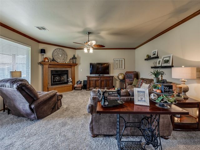 9021 NW 81st Street, Yukon, OK 73099