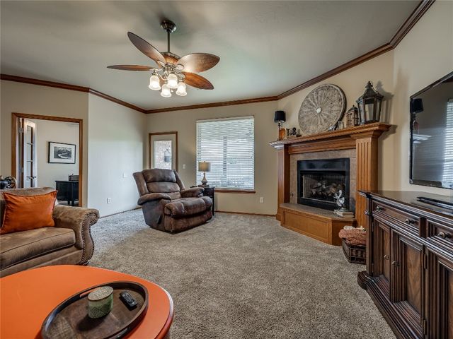 9021 NW 81st Street, Yukon, OK 73099