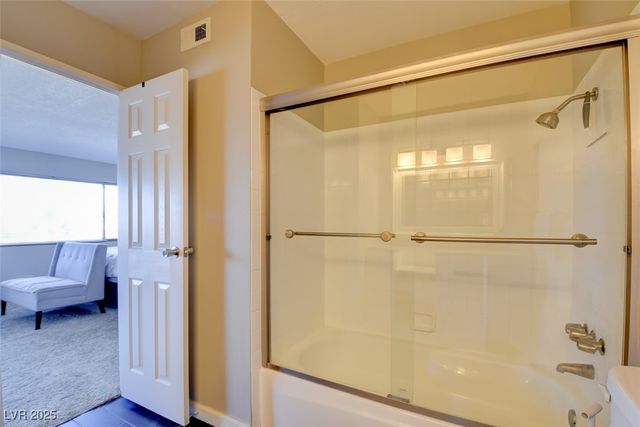 745 North Royal Crest Circle 127, Las Vegas, NV 89169