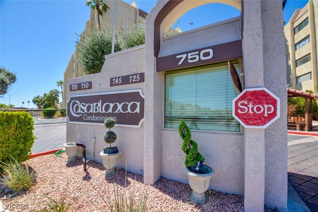 745 North Royal Crest Circle 127, Las Vegas, NV 89169