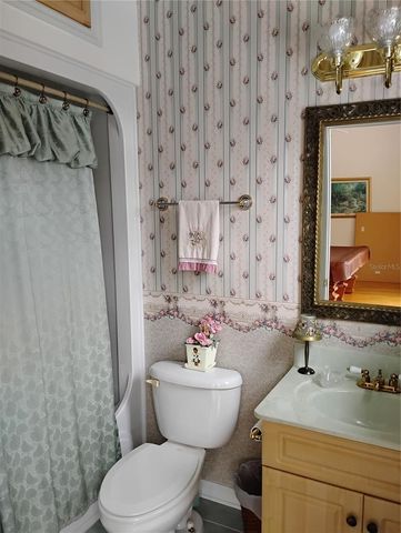 8943 SILVER LAKE DRIVE, Leesburg, FL 34788