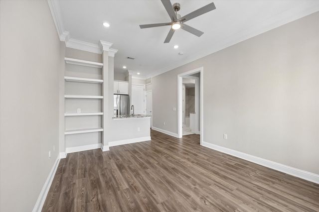 2111 Austin Street 319, Houston, TX 77002