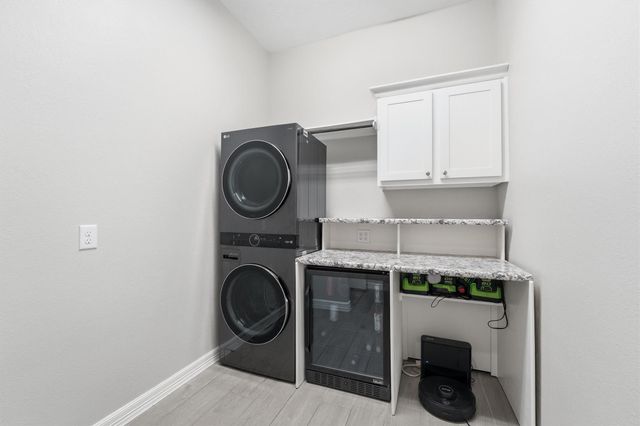 3411 Dover Valley Drive, Houston, TX 77059
