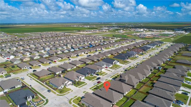 2677 Lannister Lane, Corpus Christi, TX 78415