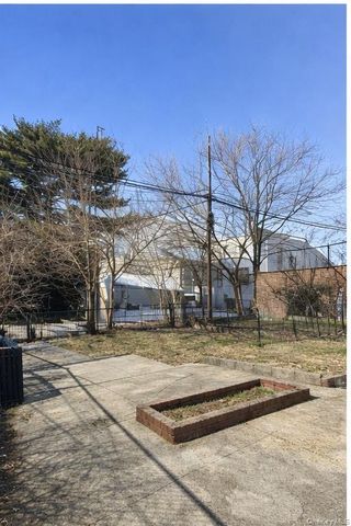 1839 Matthews Avenue, Bronx, NY 10462
